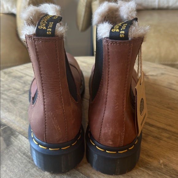 Dr. Martens Fur-Lined Boots 8 - Picture 4 of 6
